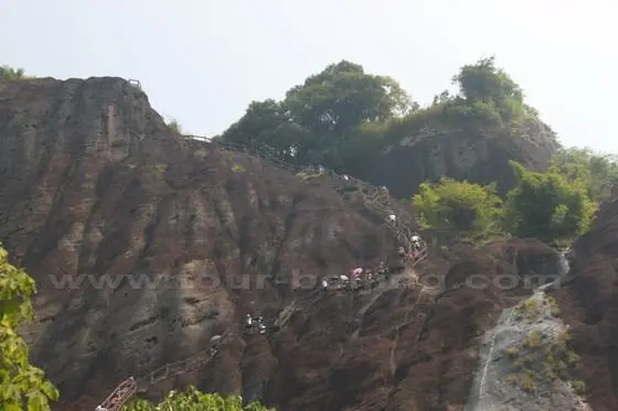 Climb Tianyou Peak upfront