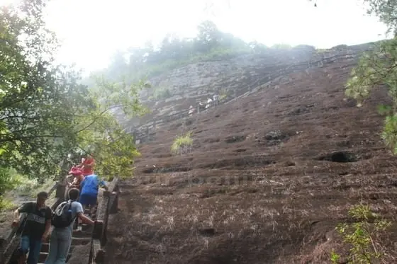 Climbing up the Tiger Roaring Rock through the Hero Hill was the most challenging leg of our hike around the hill.