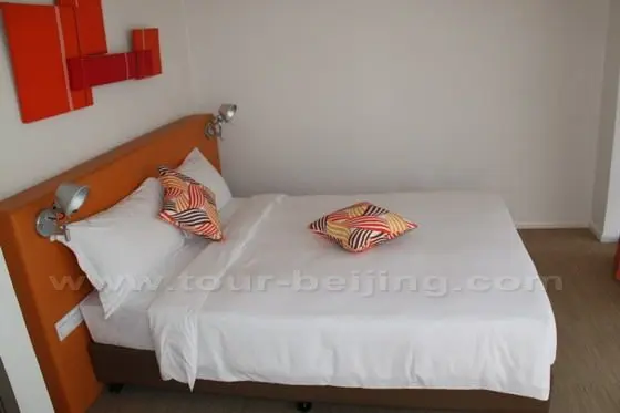 Cozy express hotels