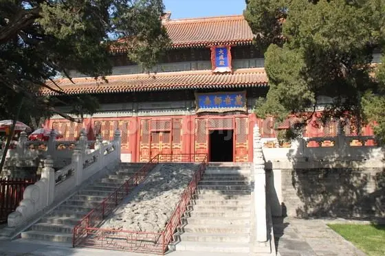 How to Visit Confucian Temple and Imperial College Museum (Tips, Photos & Map)