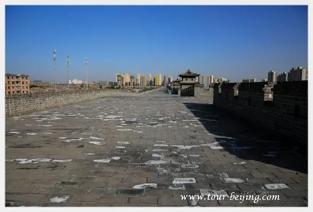 Datong Ancient City Wall (Tips, Photos & Map)