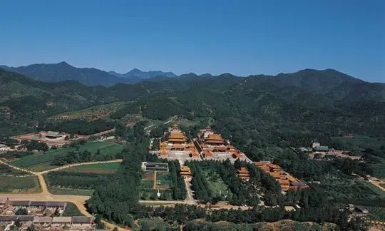 Ding Dongling Tomb Exterior