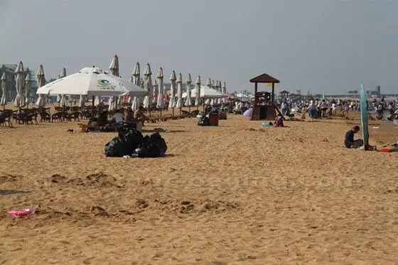 Dongjiang Bay Beach