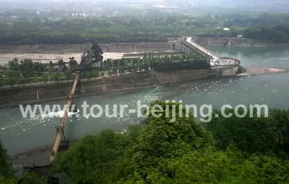 Top 10 Attractions in Chengdu (Tips, Photos & Map)