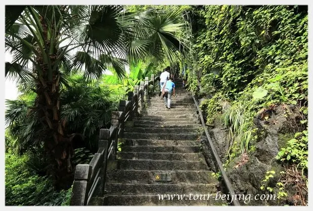 How to Visit Elephant Trunk Hill (Tips, Photos & Map)