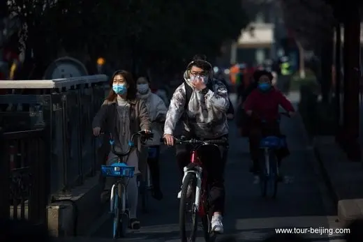 Smell the fragrance of West Lake Spring despite face masks