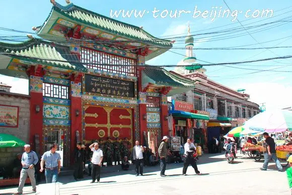 Lhasa Great Mosque & the Mosques in Lhasa (Tips, Photos & Map)