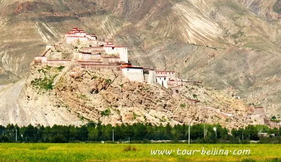 Gyantse County and Road Trip to Shigatse