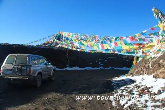 The Gyawula Pass 5210m