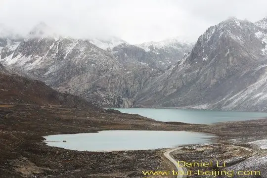 Haizi Mountain Sister Lakes