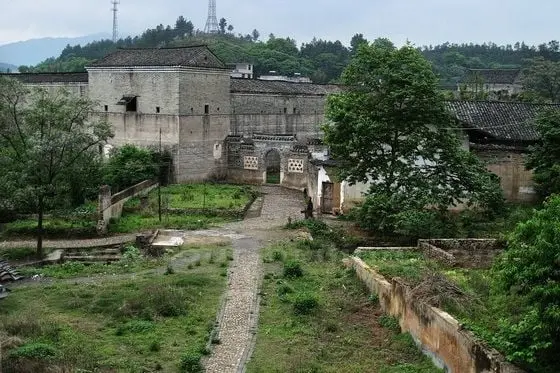 Hakka Earth Houses at Longnan