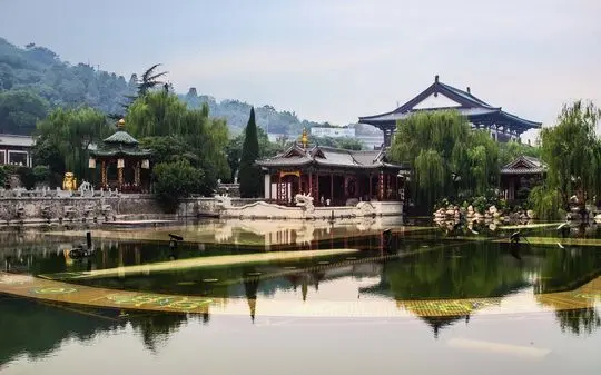 Huaqing Pool