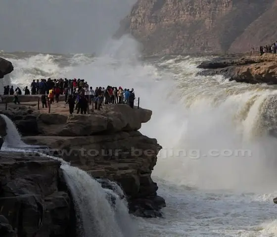 Top 10 Most Beautiful Waterfalls in China