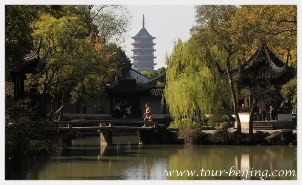 How to visit Humble Administrator's Garden (Tips, Photos & Maps)