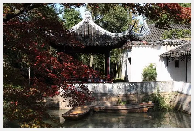 How to visit Humble Administrator's Garden (Tips, Photos & Maps)