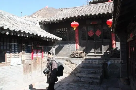 Inside the landlord's courtyard.