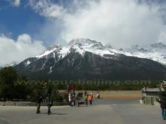 Jade Dragon Snow Mountain in Lijiang Yunnan
