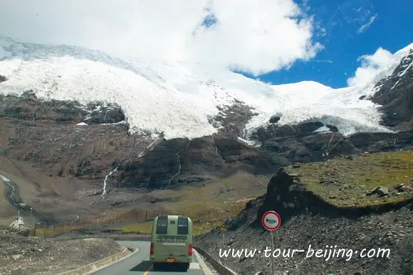 Nagarzê County and Scenic Road Trip to Gyantse
