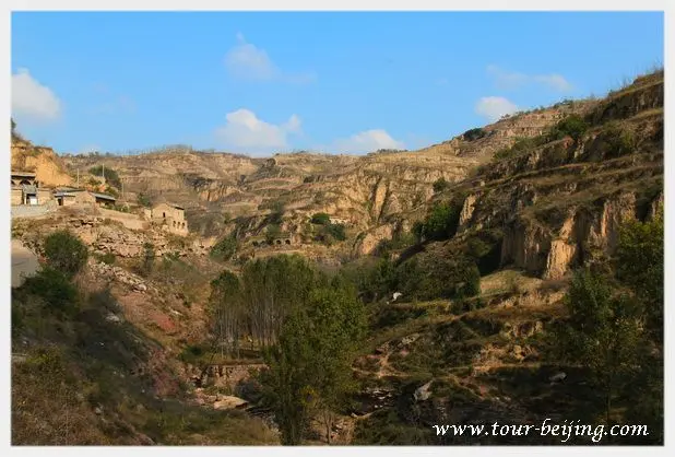 How to visit Lijiashan Village (Tips, Photos & Map)