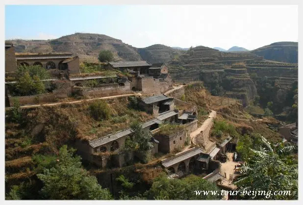 How to visit Lijiashan Village (Tips, Photos & Map)