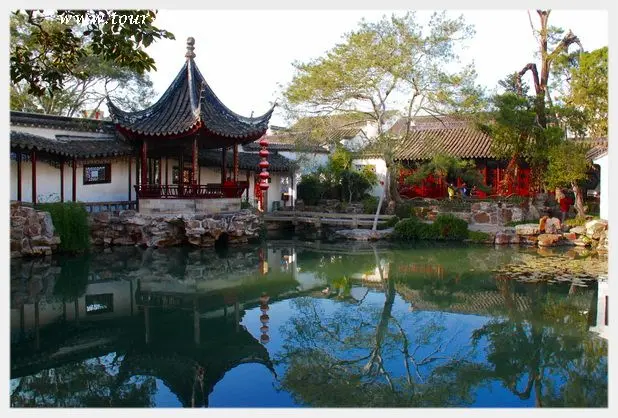 How to Visit Master of the Nets Garden (Tips, Photos & Map)