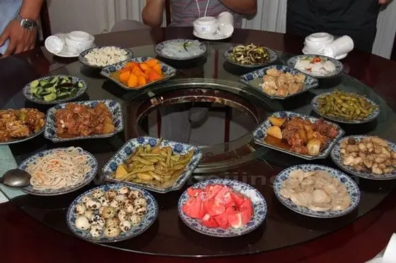More than just tofu, the local tofu banquet also include the local farm dishes.