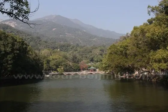 Mount Luofo ( Luofoshan )
