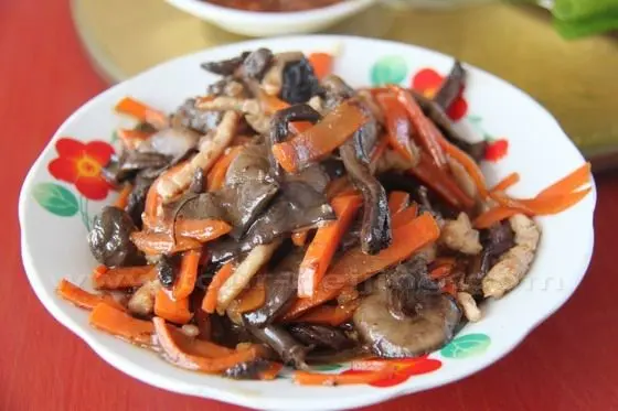 Mushroom and carrot