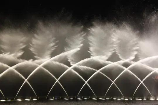 West Lake Musical Fountains 3