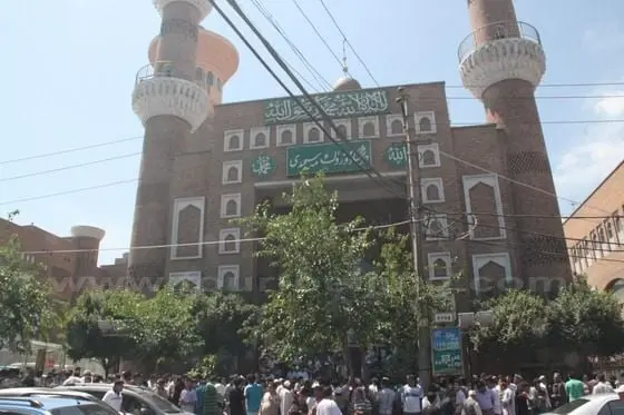 Next to the Grand Bazaar is the Erdaoqiao Mosque (Dong Kuruk Mosque)