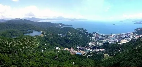 Overseas Chinese Town East