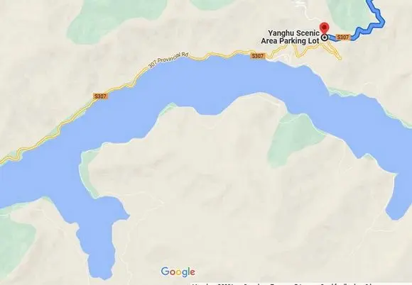 Lhasa Yamdrok Lake Road Trip (Tips, Photos & Maps)