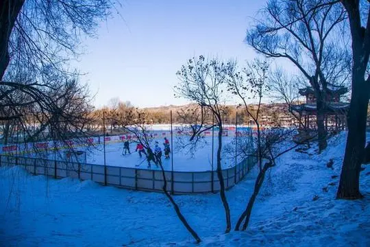 Playing hockey at Summer Resort in Chengde