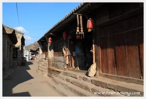 How to Visit Qikou Ancient Town (Tips, Photos & Map)
