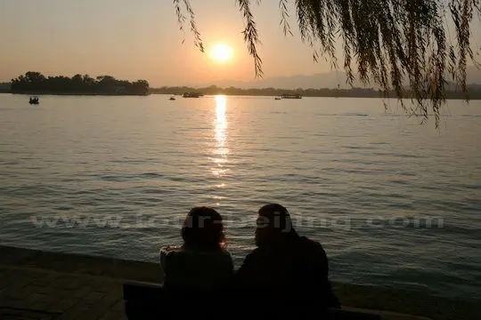 Sunset over Summer Palace (Tips & Photos)