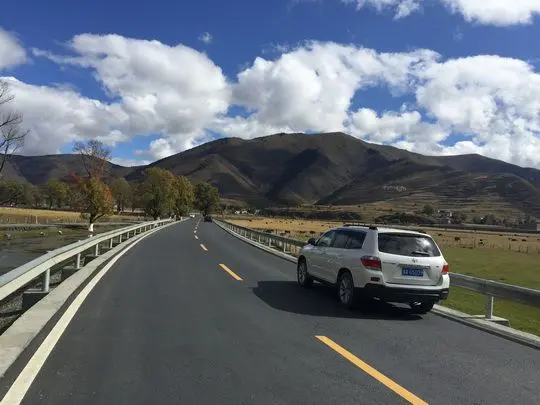 S313 from Xinduqiao to Tagong