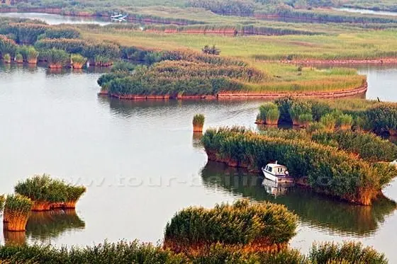 Sand Lake Scenic Resort