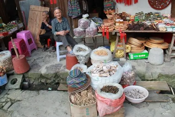 Selling local products