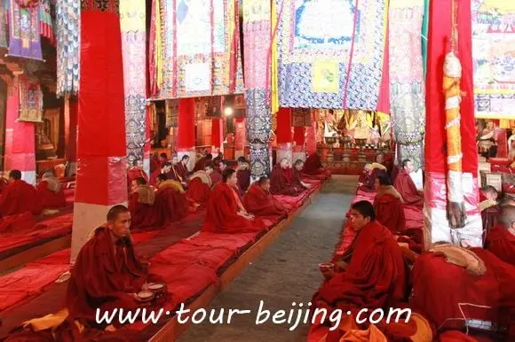 How to Visit Sera Monastery in Lhasa (Tips, Photos & Map)