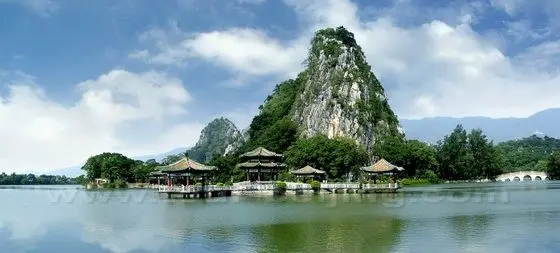 Seven Star Crags Park