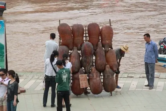 Sheepskin raft