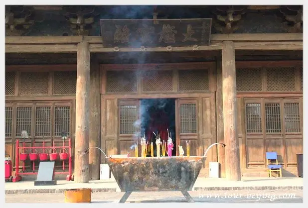 How to Visit Shuanglin Temple in Pingyao (Tips, Photos & Map)