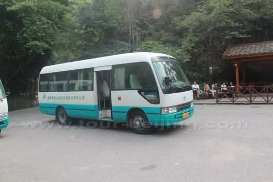 Shuttle buses running in Wuyishan Holiday Resort.