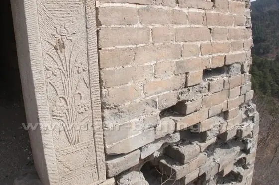 Stone carving on Xiaohekou Great wall