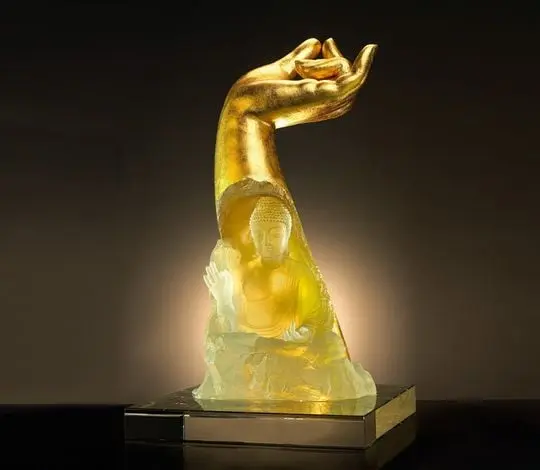 Story of the Golden Hand of Buddha by Loretta Yang Shanghai