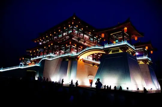 Ziyun Tower at Tang Paradise