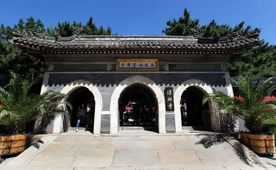 Tanzhe Temple