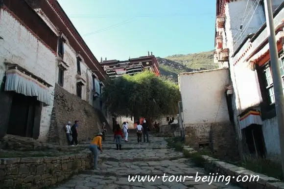 Shigatse Trip (Tips, Photos & Map)