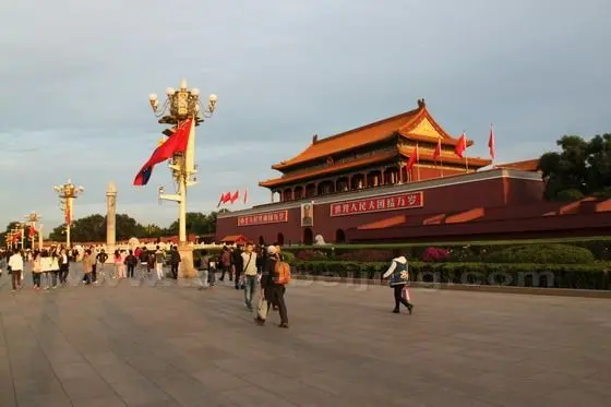 The Gate of Heavenly Peace looks more beautitul under the rising sunlights.