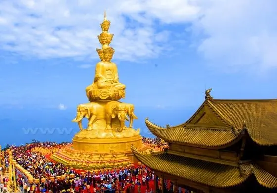 The Golden Palace at the top of Emei Shan